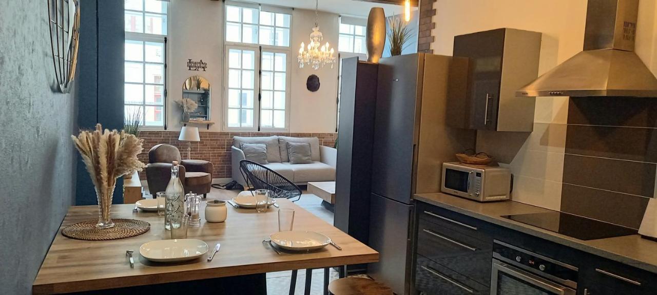 La Rochelaise : Appartement Calme & Somptueux Dans L'Hyper Centre. ลาโรแชล ภายนอก รูปภาพ